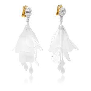 Oscar de la Renta
Impatiens Flower Drop Earrings